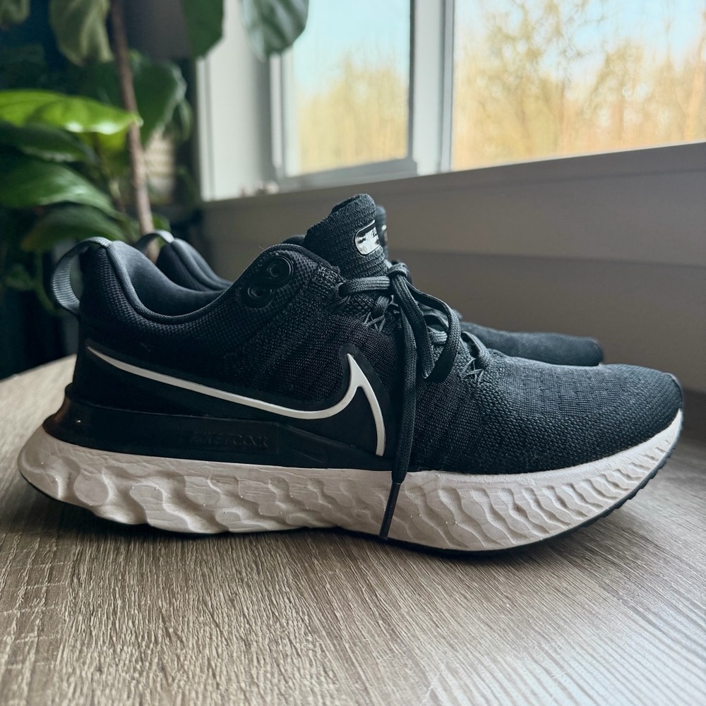 Nike infinity react flyknit 2 running shoes - Picture 4 of 10